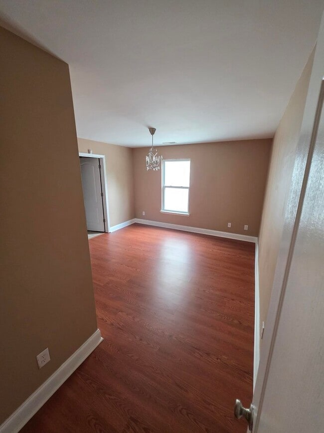 Building Photo - 9 Haven Point