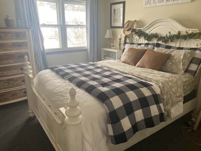 Building Photo - 6 McNally Terrace