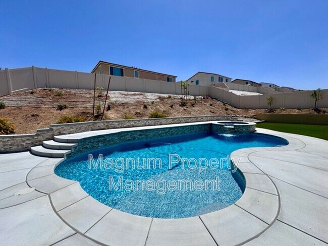 Building Photo - 25181 Desert Sage Dr