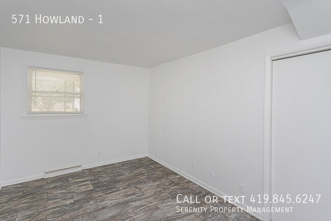 Building Photo - 571 Howland-1