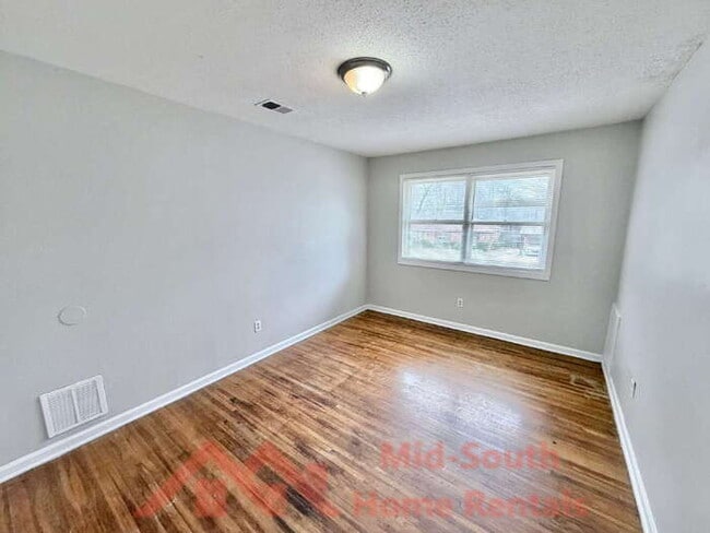 Building Photo - 4061 Navaho Ave