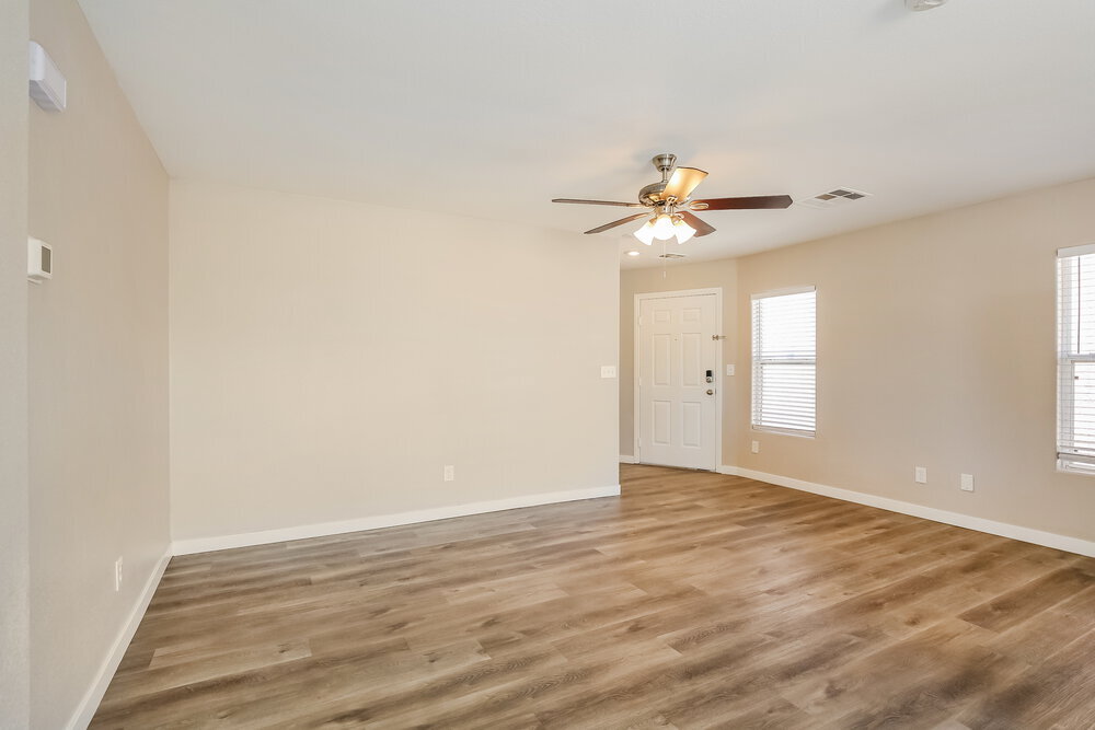 Building Photo - 5954 Sleepy Fawn Dr