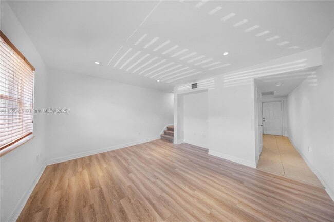Building Photo - 7801 Hispanola Ave