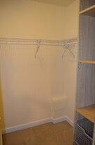 Building Photo - 2407 North Kennicott Drive