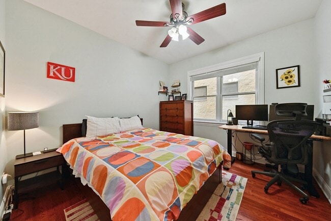 Building Photo - 4853 N Winthrop Ave