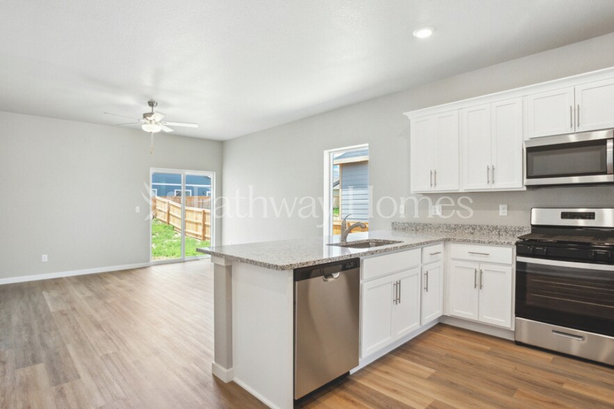 Building Photo - 963 Cascade Falls St