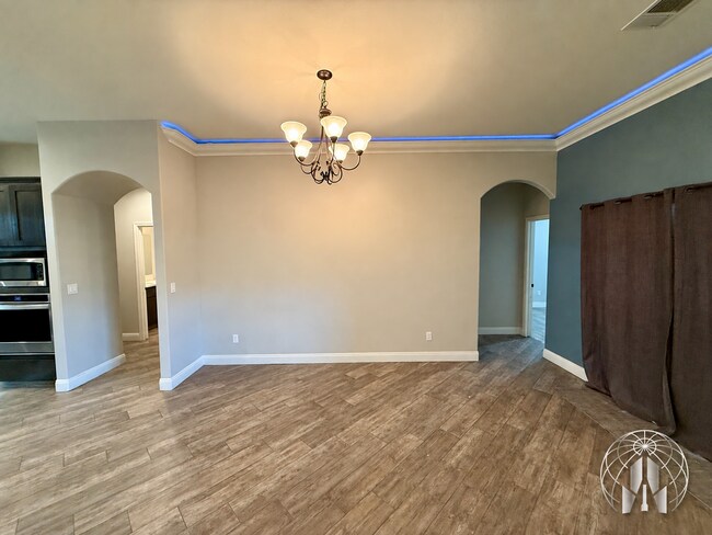 Building Photo - 5121 Anaconda Ave