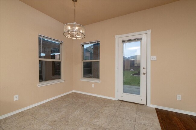 Building Photo - 1009 Cheyenne Dr