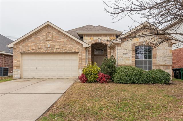 Primary Photo - 4513 Grassy Glen Dr