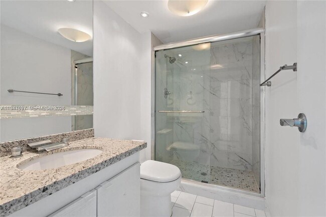 Building Photo - 20335 W Country Club Dr