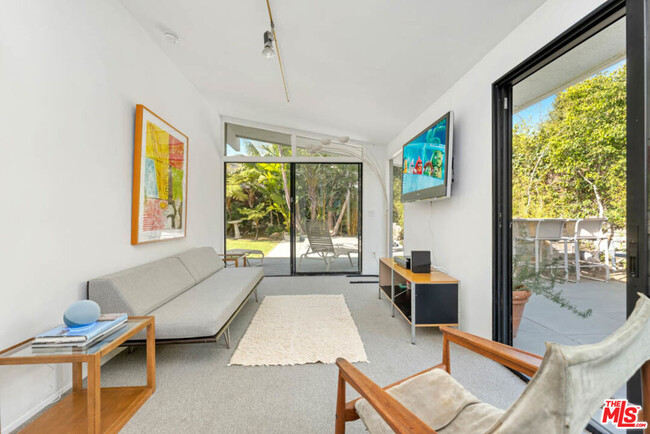 Building Photo - 30611 Las Estrellas Dr