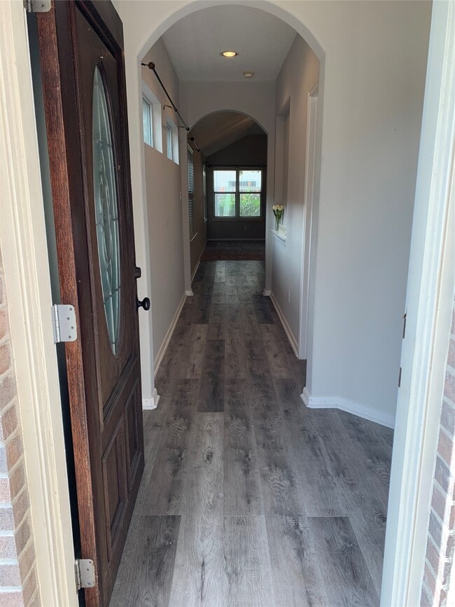 Building Photo - 18707 Scented Candle Way