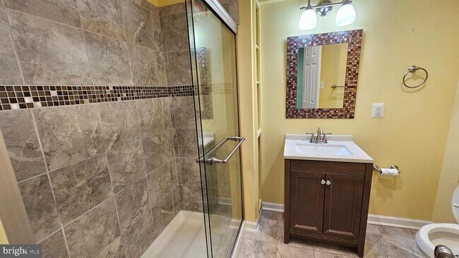 Building Photo - 3504 Tabard Ln