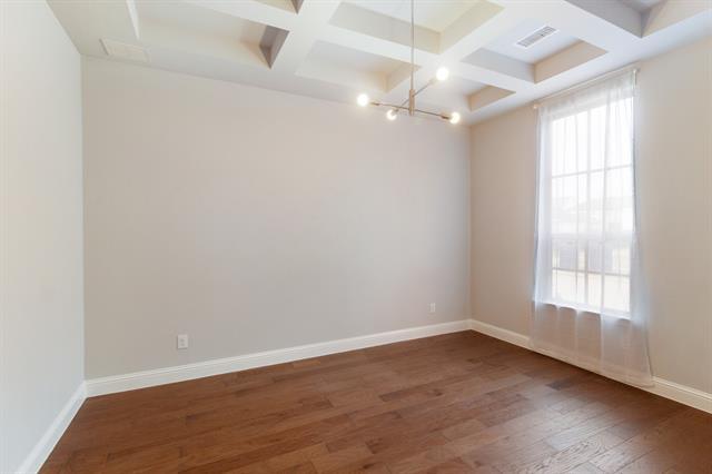 Building Photo - 4349 Curtiss Dr