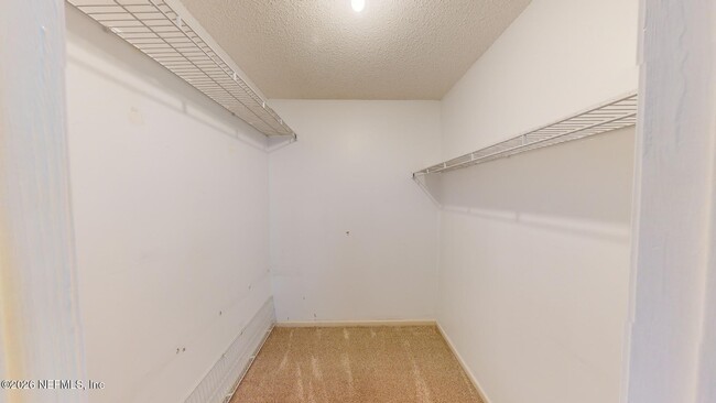 Building Photo - 11645 Lazy Willow Ln