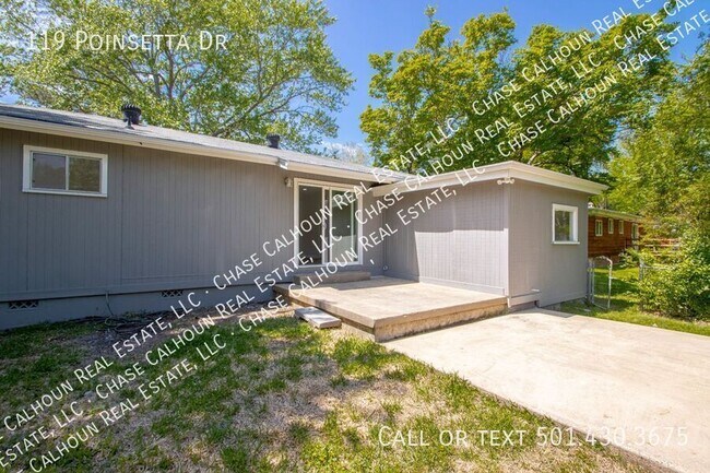 Building Photo - 119 Poinsetta Dr