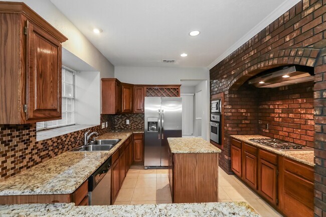 Building Photo - 1443 Autumn Dawn Ct