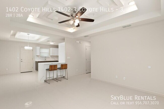 Building Photo - 1402 Coyote Hls