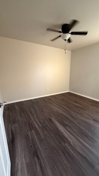 Building Photo - 2401 Chadsford Ln