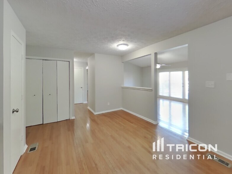 Building Photo - 6034 Buell Ln