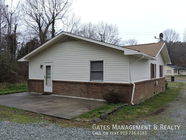 Building Photo - 101 Lawndale Ave