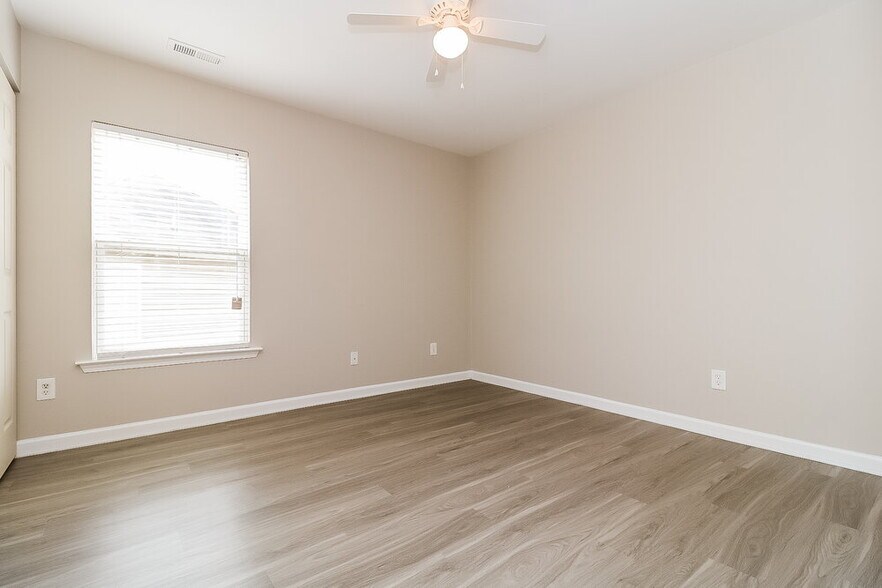 Building Photo - 3104 Cynthiana Ct