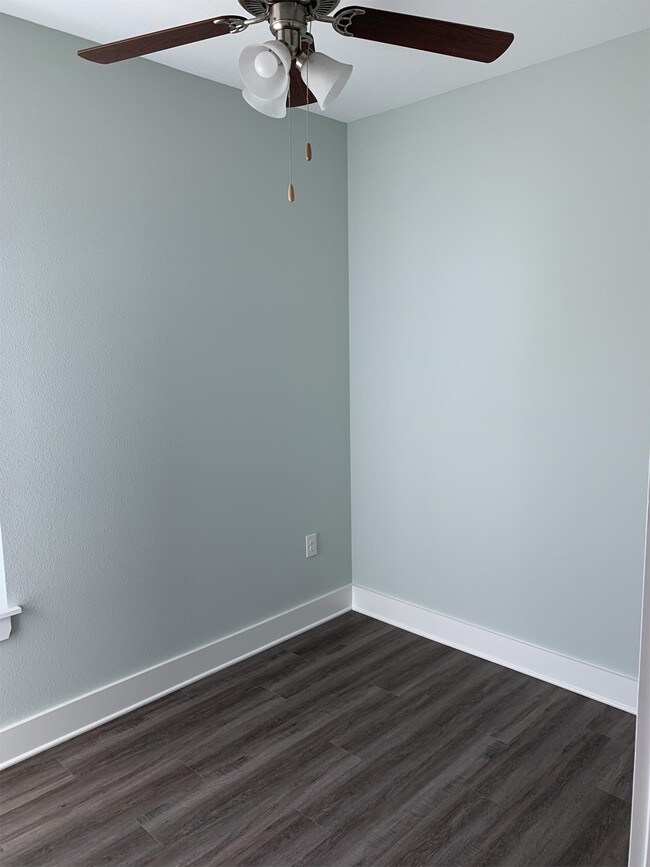 Building Photo - 119 N Sand Palm Rd