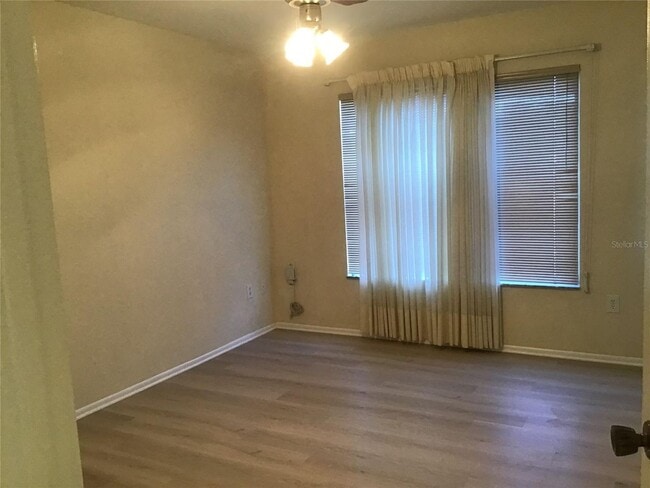 Building Photo - 3087 Idlewood St