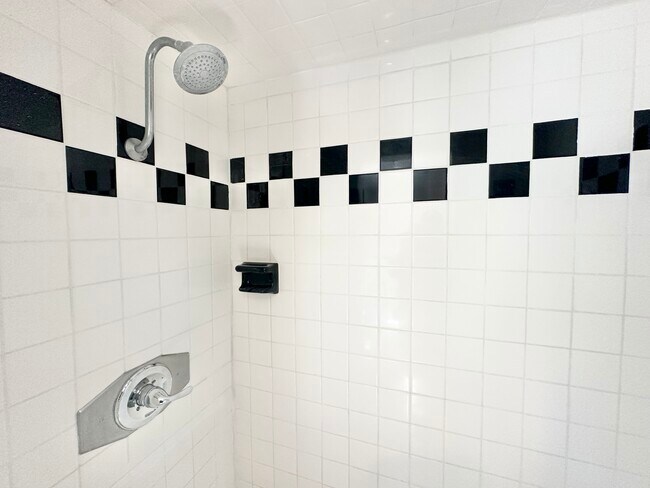 Building Photo - 8261 W 4th St