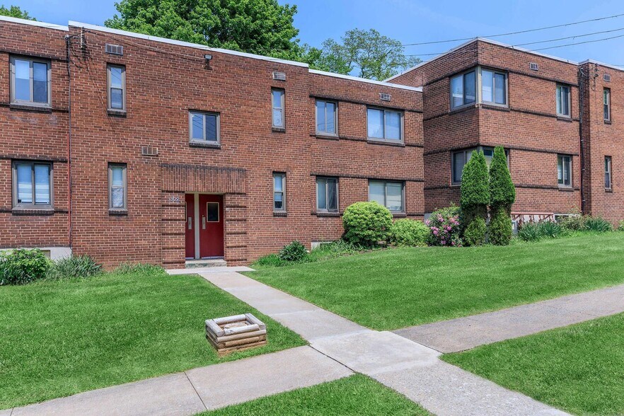Building Photo - 1201 Heeney Ave