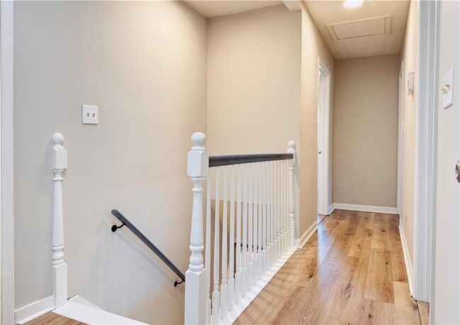 Building Photo - 399 Wayward Wind Dr SW