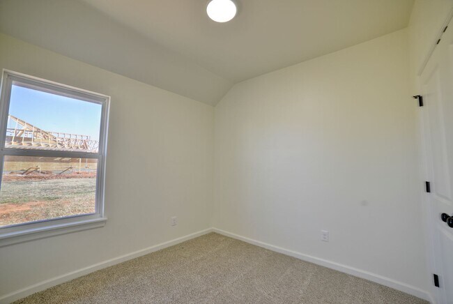 Building Photo - Brand New Home in Washington!