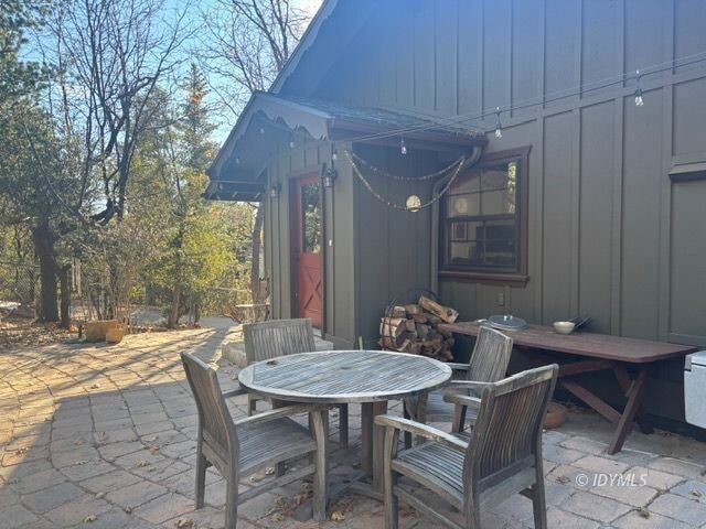 Building Photo - 25405 Seneca Dr