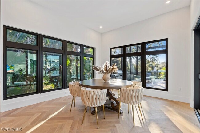 Building Photo - 27287 Tennessee St