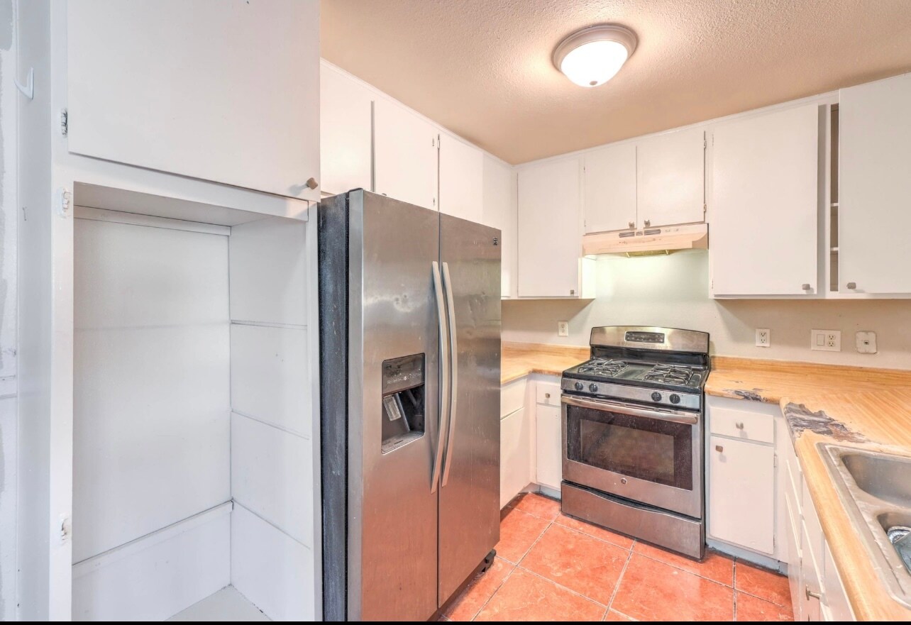 Building Photo - 4420 Shalimar Ave