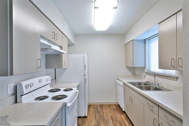Building Photo - 2800 Sayles Blvd