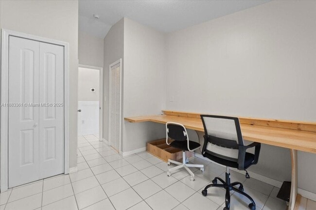 Building Photo - 15327 SW 179th Terrace