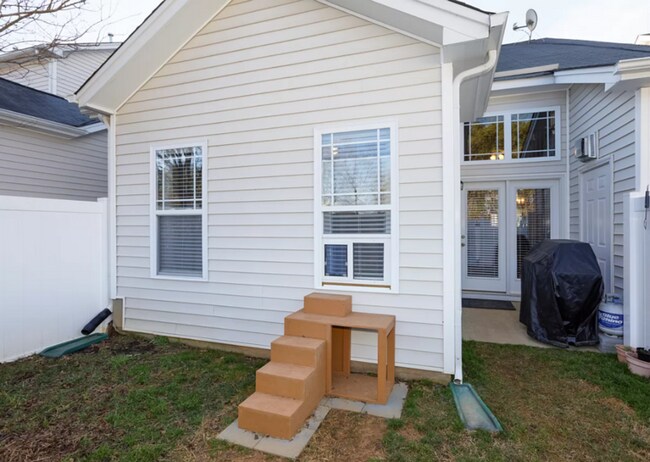 Building Photo - 2519 Asher View Ct