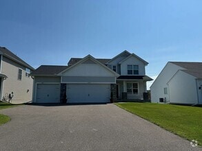 Building Photo - 4 bed house available in otsego!