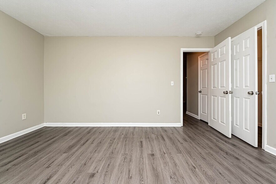 Building Photo - 172 Marsh Glen Dr