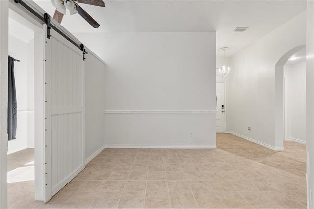 Building Photo - 206 Charleston Dr