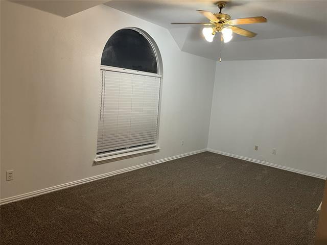 Building Photo - 1005 Leoti Ln