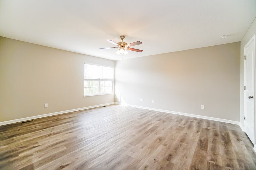 Building Photo - 77 Faulkner Dr