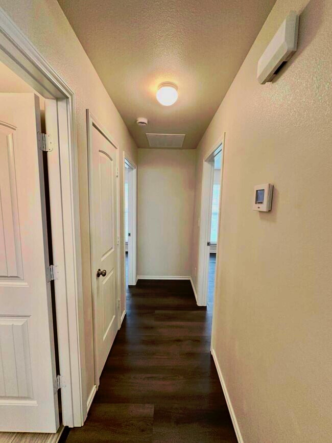 Building Photo - 2119 140th St