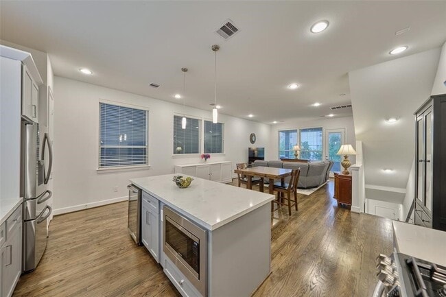 Building Photo - 1715 Eado Point Ln