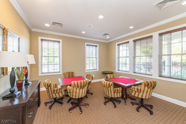 Building Photo - 3103 Peer Pl