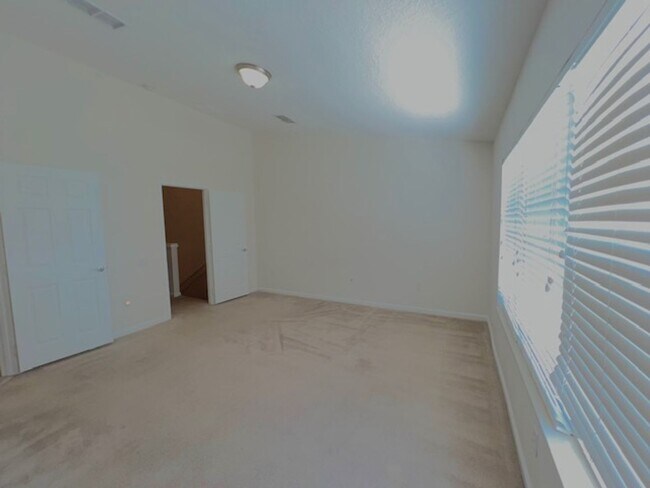 Building Photo - 953 Rock Harbor Ave