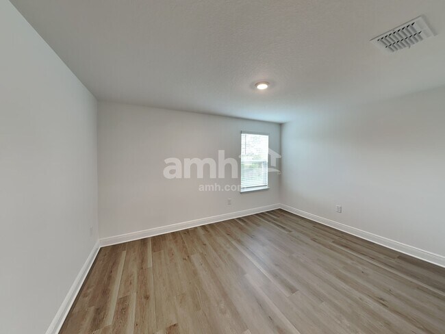 Building Photo - 14618 Cedar Trunk Ter