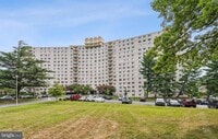 Building Photo - 1111 University Blvd W
