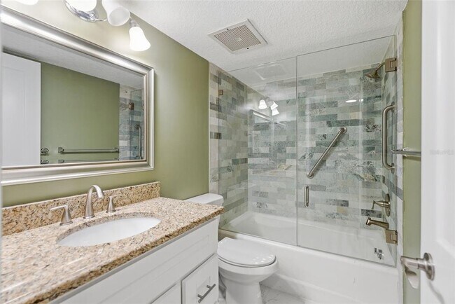 Building Photo - 2413 Bayshore Blvd